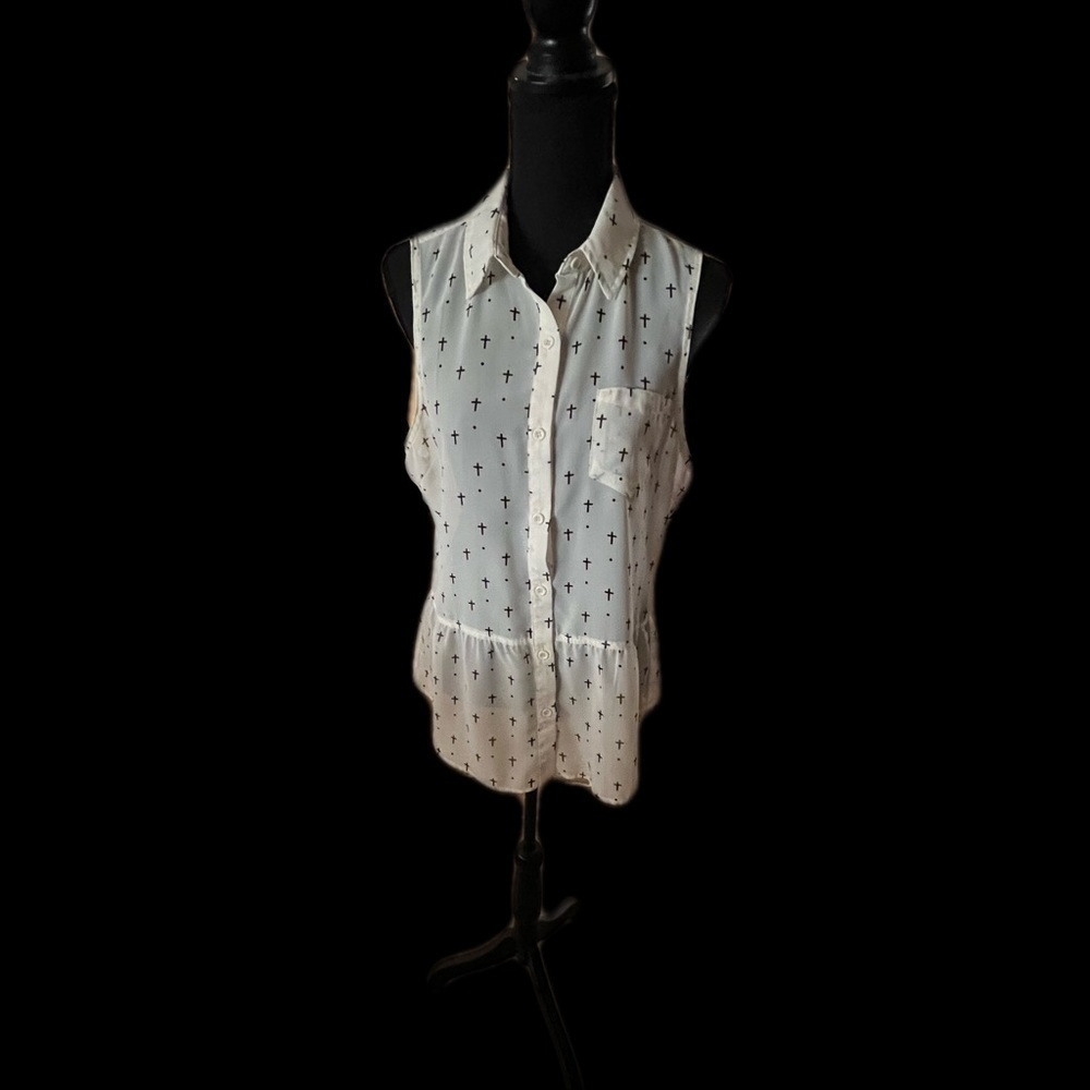 LA Hearts Sheer Off White with Black Crosses Sleeveless Button Down Top Size L